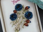 exquisite-brooch